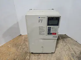 Cimr-f7u2011 Yaskawa Varispeed F7 208-240 Vac Ac Drive 15hp 46.2 Amp 3 Phase