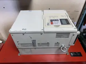 Cimr-f7u2022 Yaskawa 240v 22kw 88a Ac Drive