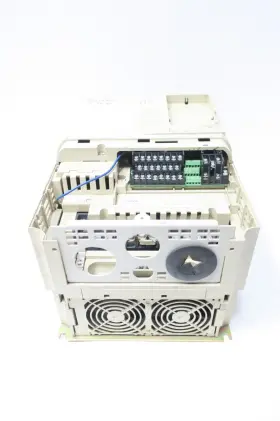 Cimr-g7a4011 Yaskawa Ac Vfd Drive 380-480v-ac 0-400hz 0-480v-ac 21kva