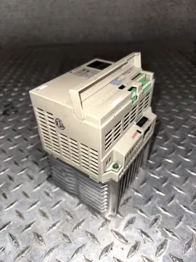 Cimr-xcbc41p5 Yaskawa Vs Mini #3