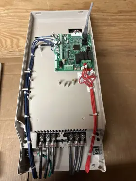 Cimr-zu4a0040faa Yaskawa Z1000 Ac Drive 400v 3ph 40a Without Keypad