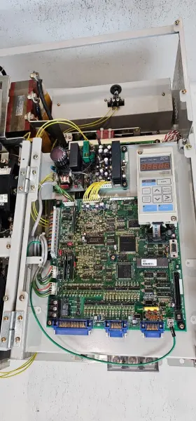 Cimr-vmw2037 Yaskawa Electric Cimr-vms4075 Spindle Drive #2