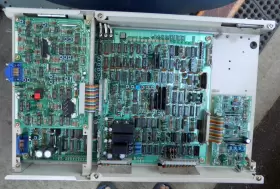 Cimr-mtii-7.5k Yasnac Yaskawa Transistor Inverter Ac Spindle Drive