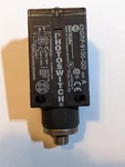 Allen Bradley 42GRF-9100-QD Ser. Photoswitch Sensor Series. Fixed Price $28.99.