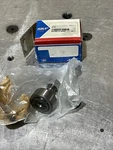 Skf KR32 Stud Type Track Roller - 12 Mm Id, Od, 40 Width Nos. Fixed Price $156.99.