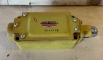 Cutler-hammer 10316H85A Heavy Duty Limit Switch Roller Lever 600V Ac Industrial. Fixed Price $70.00.